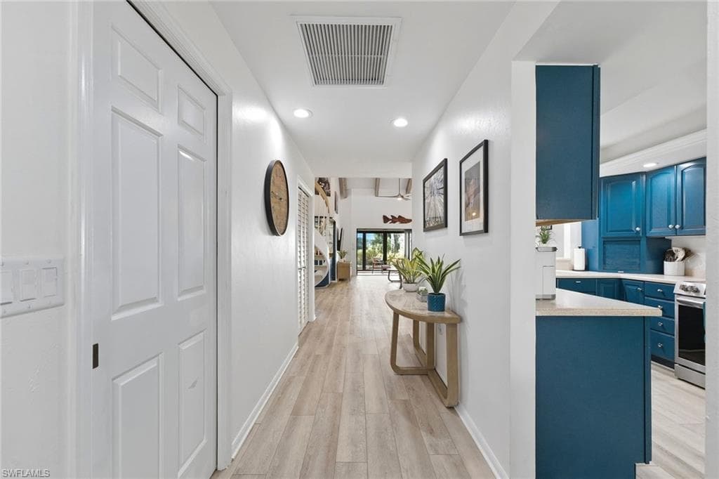 646 Augusta BLVD-7