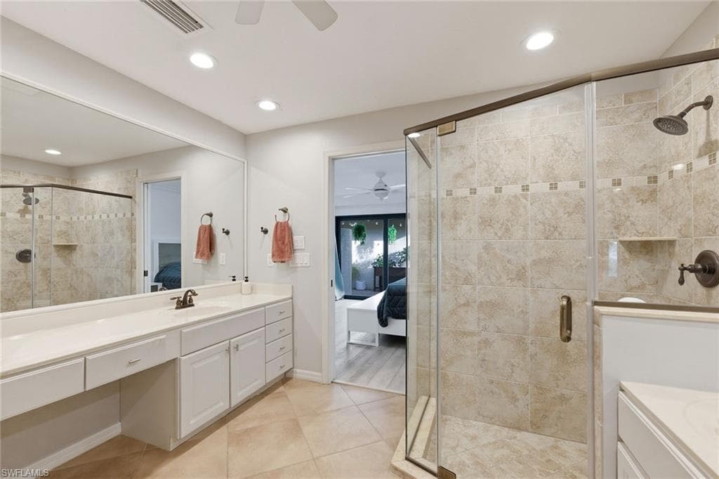 646 Augusta BLVD-28