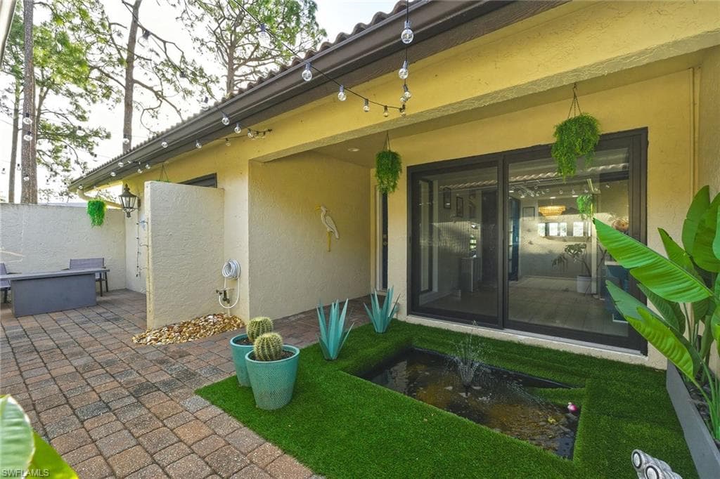 646 Augusta BLVD-4