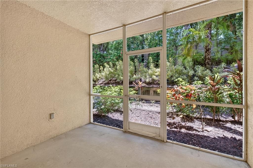 20265 Royal Villagio CT 107-22