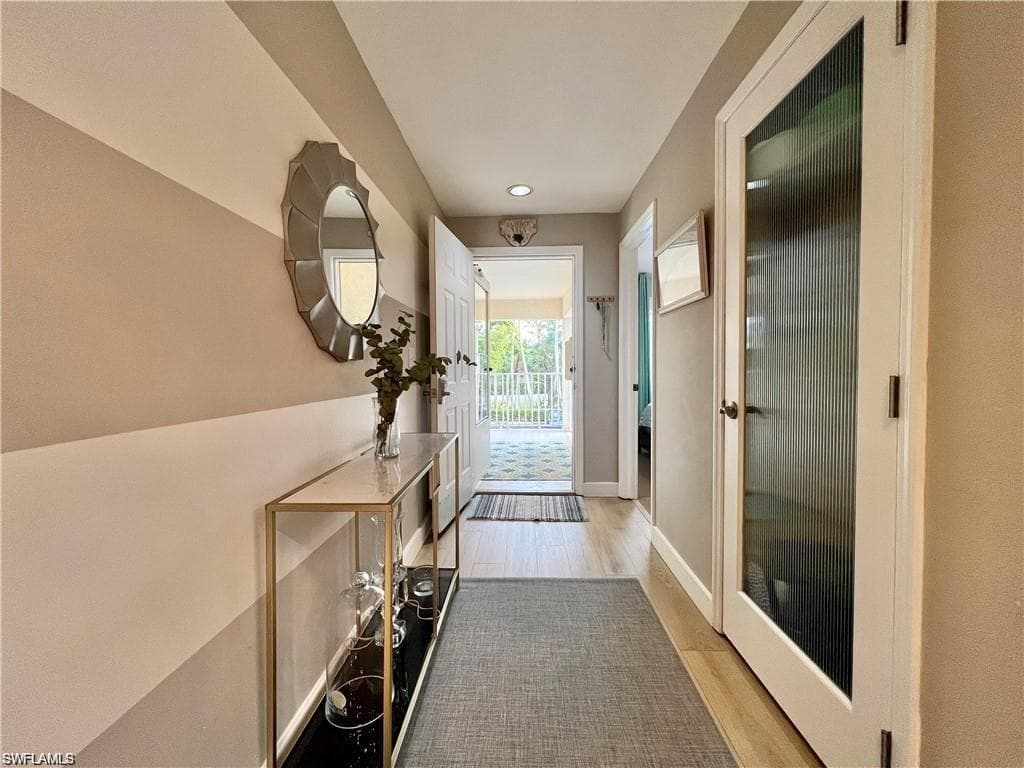1120 Sarah Jean CIR B205-20