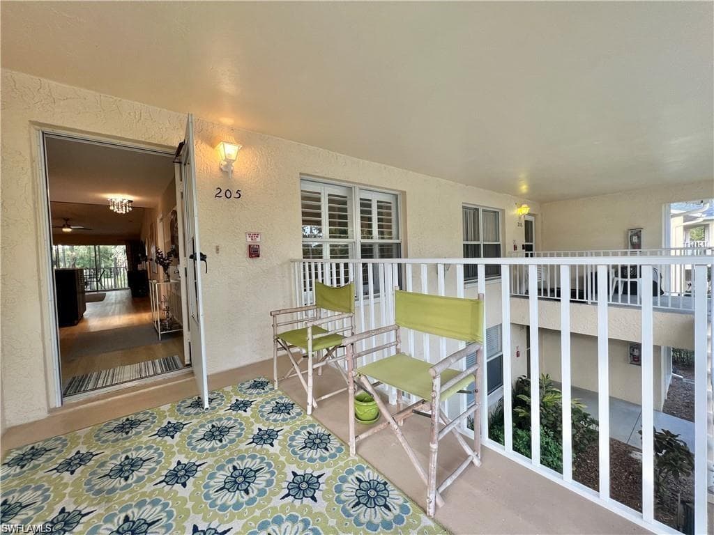 1120 Sarah Jean CIR B205-35
