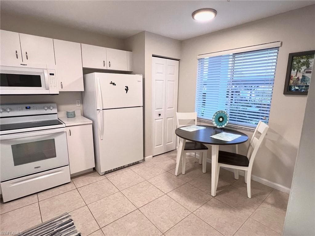1051 Eastham WAY B104-8