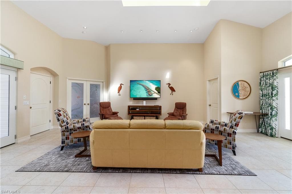27130 Flamingo DR-2