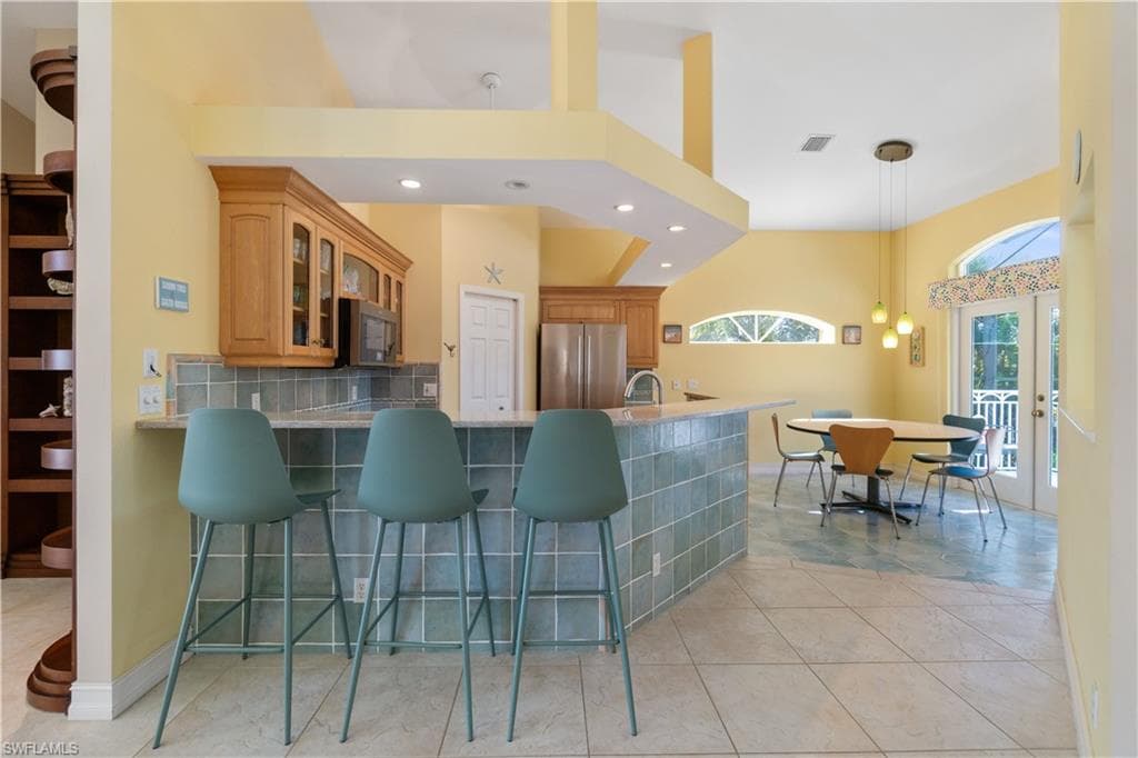27130 Flamingo DR-6