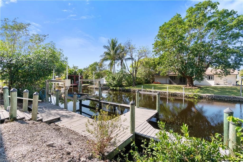 27130 Flamingo DR-19