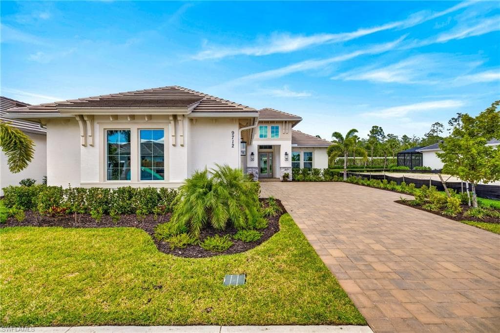 9712 Moonflower LN-2