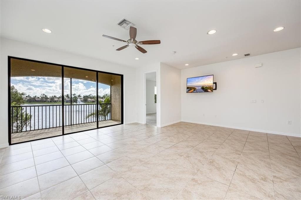 11313 Monte Carlo BLVD 201-6