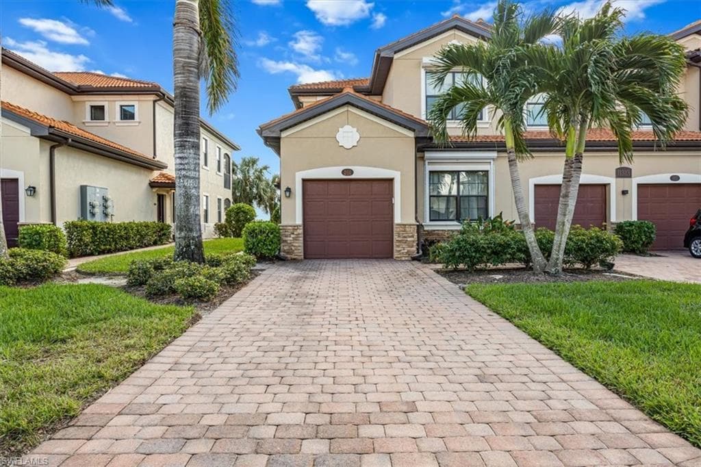 11313 Monte Carlo BLVD 201-3