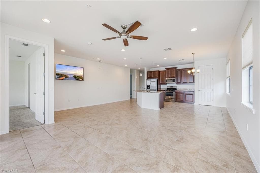 11313 Monte Carlo BLVD 201-8