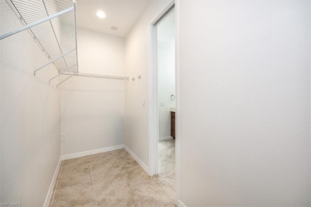 11313 Monte Carlo BLVD 201-21