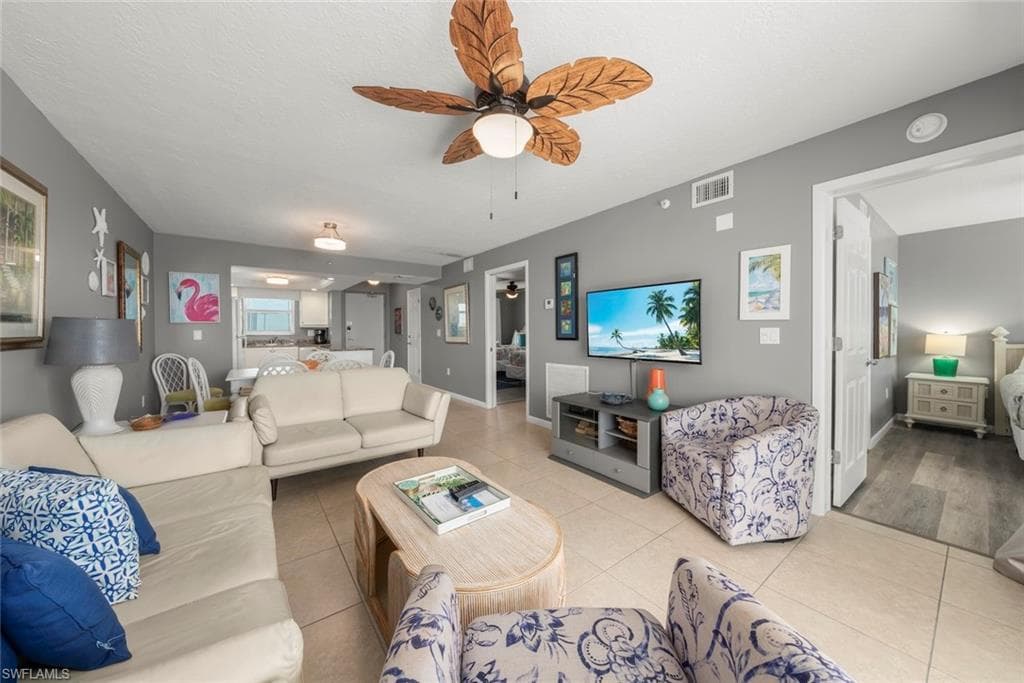 250 Estero BLVD 602-11