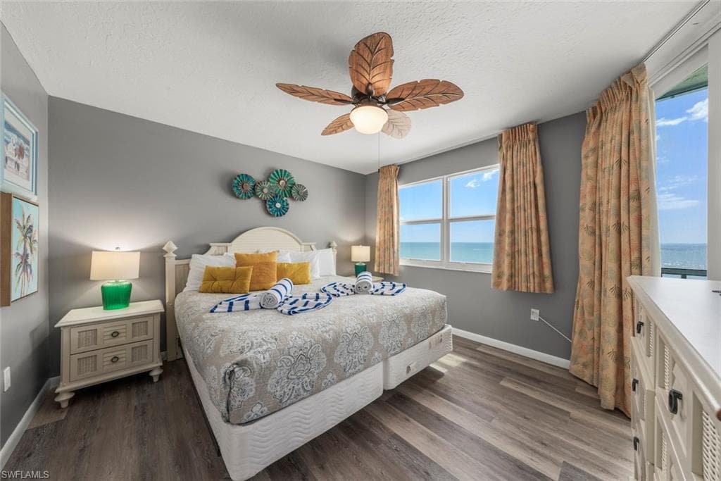 250 Estero BLVD 602-31