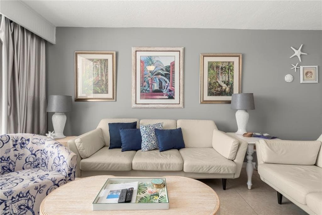 250 Estero BLVD 602-8