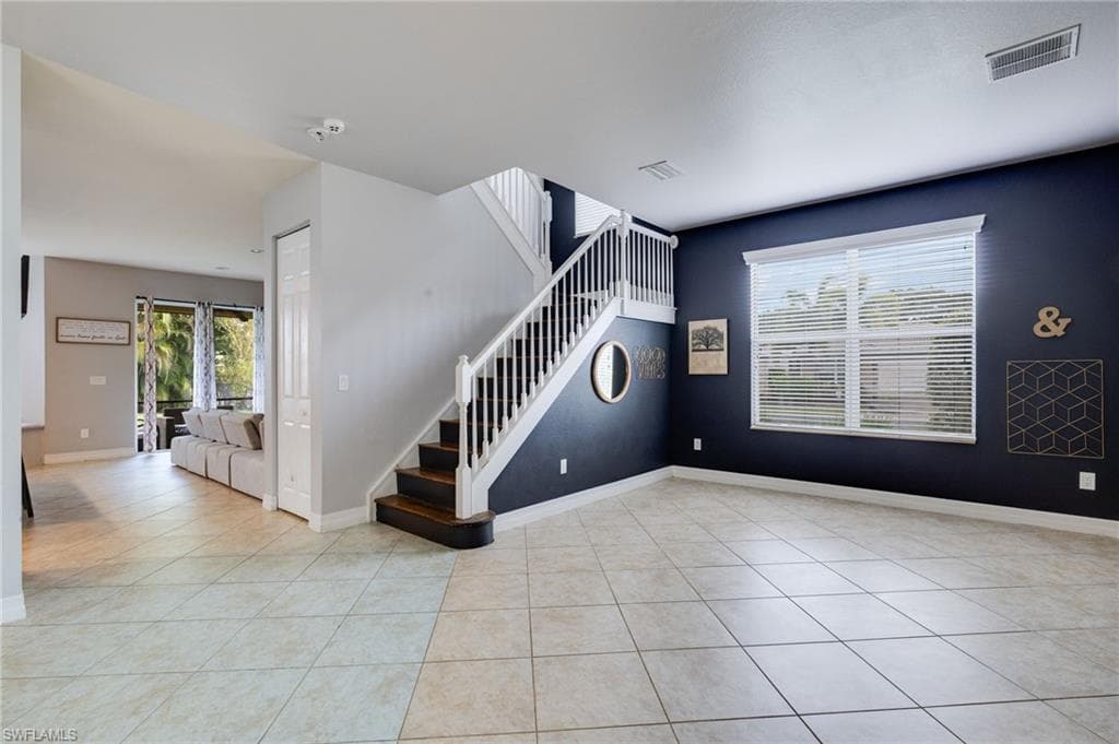 10519 Winged Elm LN-2