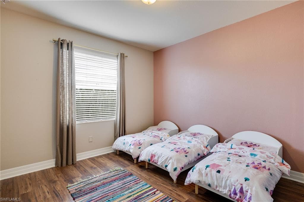 10519 Winged Elm LN-18