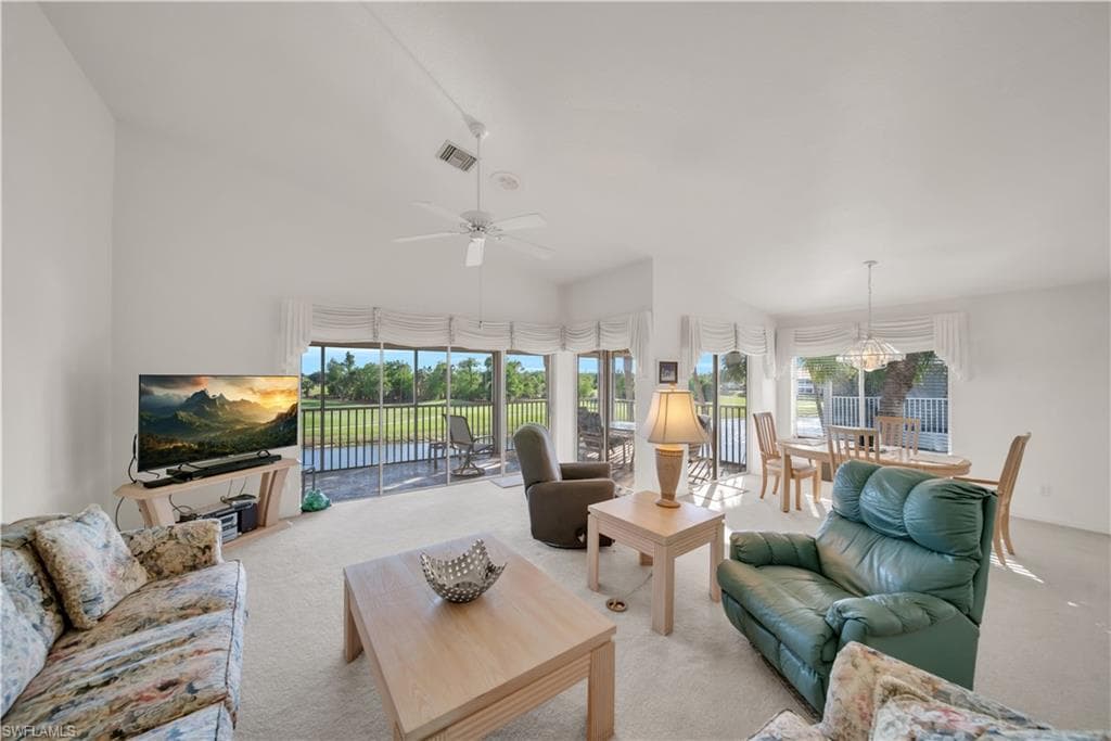 8460 Southbridge DR 3-32