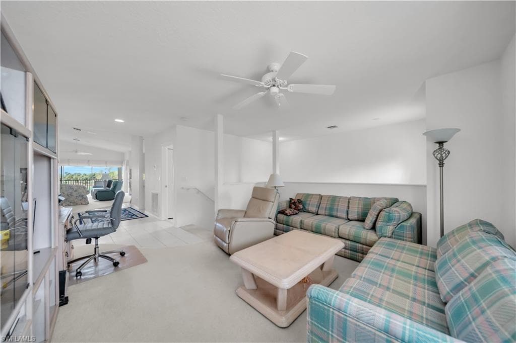 8460 Southbridge DR 3-9