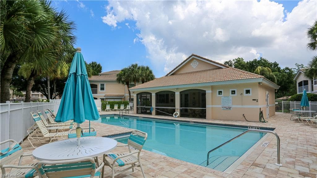 1044 Woodshire LN B203-33