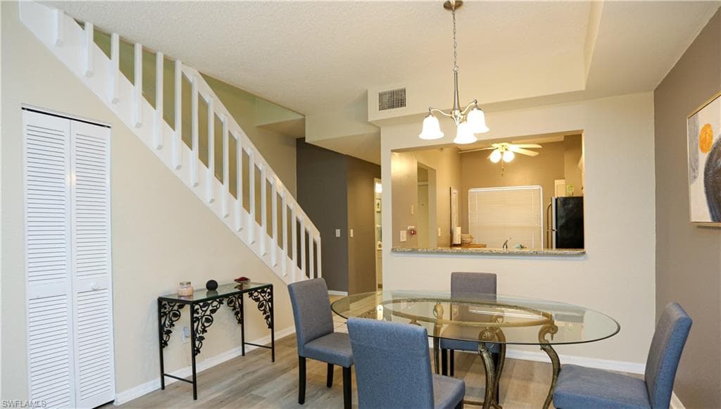 1044 Woodshire LN B203-8