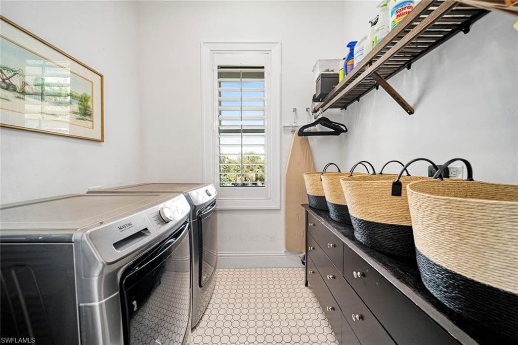 1428 Albatross RD-32