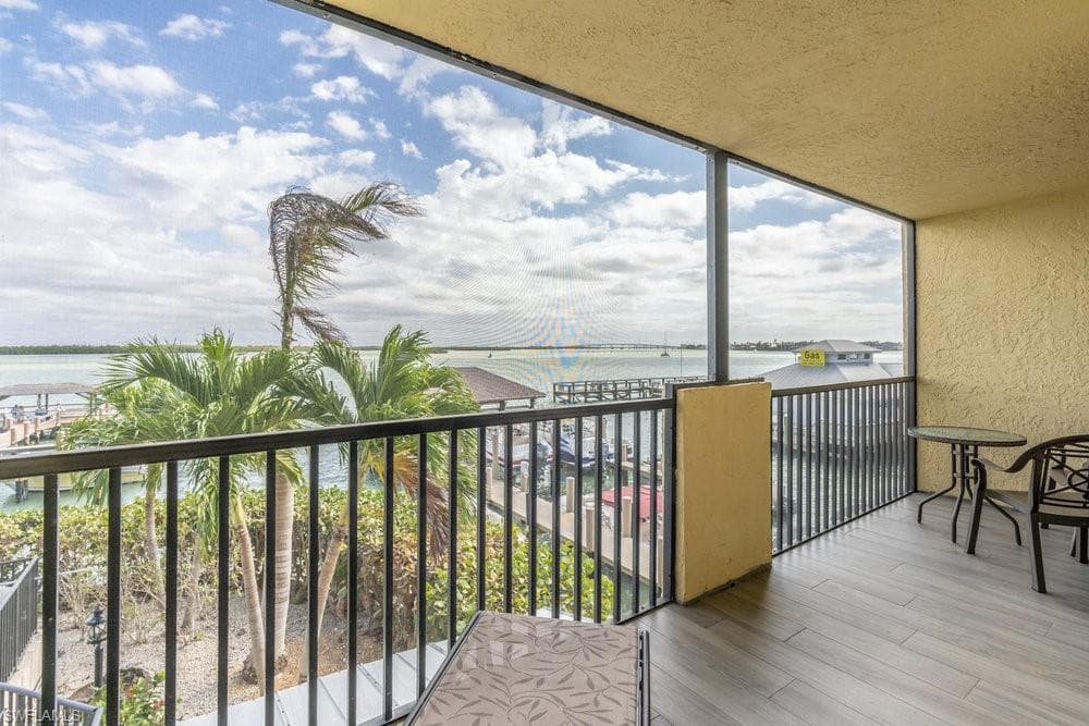 10 Tampa PL 502-21