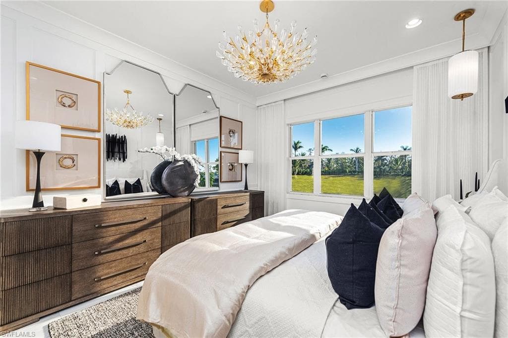 2550 Kingfisher DR-6
