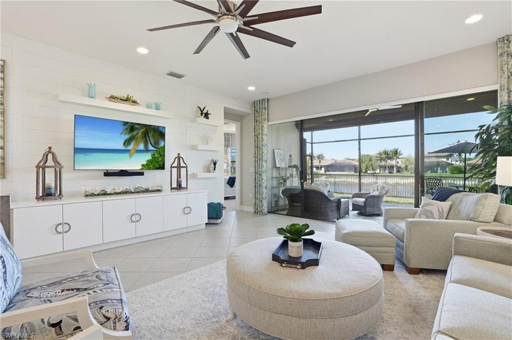 4475 Crimson AVE-7