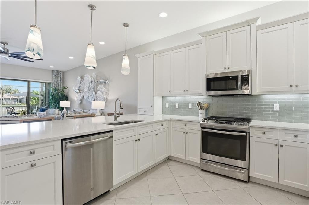 4475 Crimson AVE-3
