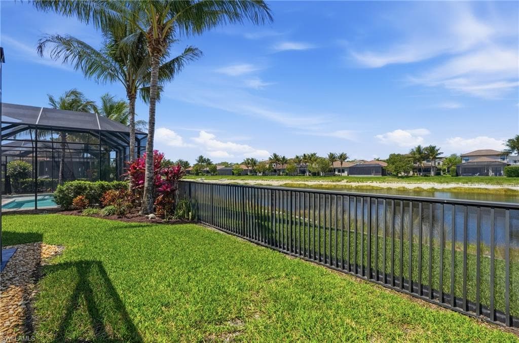 4475 Crimson AVE-30
