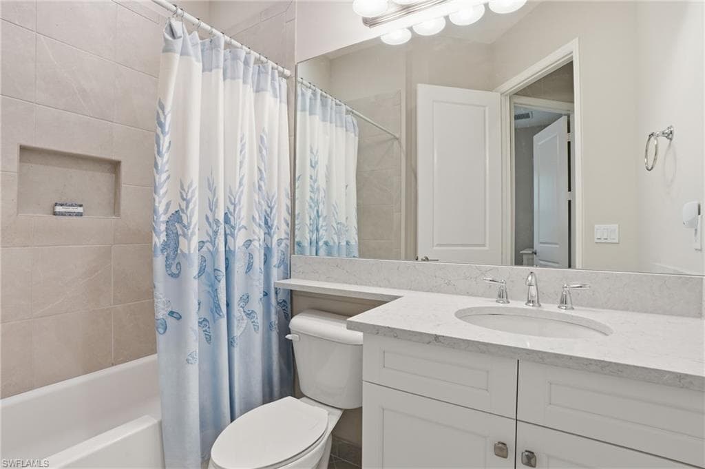 4475 Crimson AVE-18