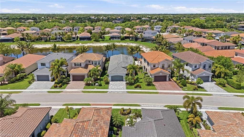 4475 Crimson AVE-37