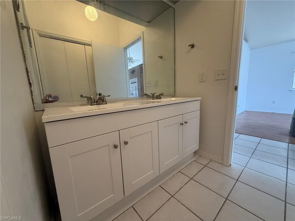 27501 Playa Del Rey LN 503-8