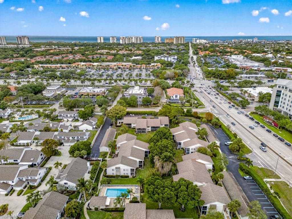 910 VANDERBILT BEACH RD 317W-1
