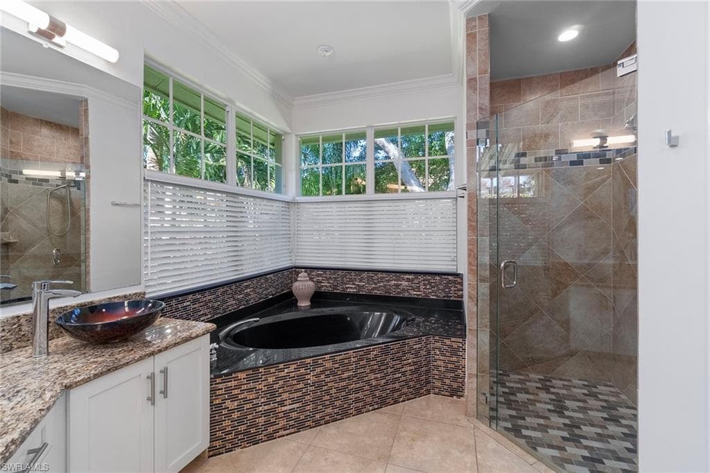 27330 Ridge Lake CT-12