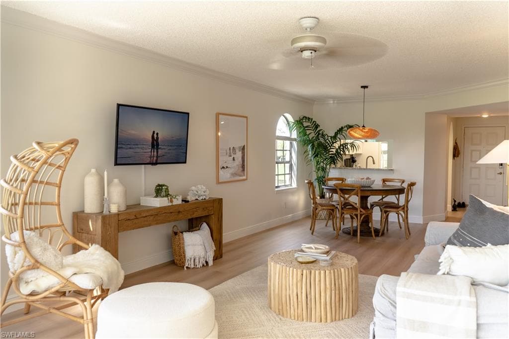 265 Deerwood CIR 10-2