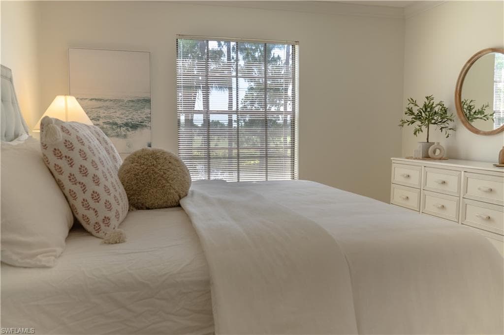 265 Deerwood CIR 10-26