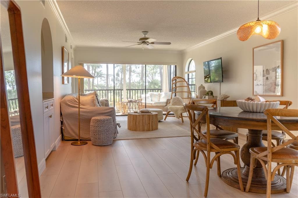 265 Deerwood CIR 10-6