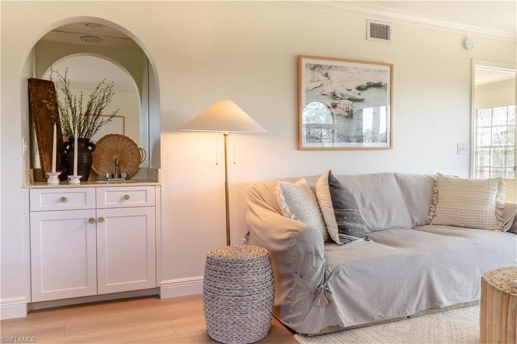 265 Deerwood CIR 10-9