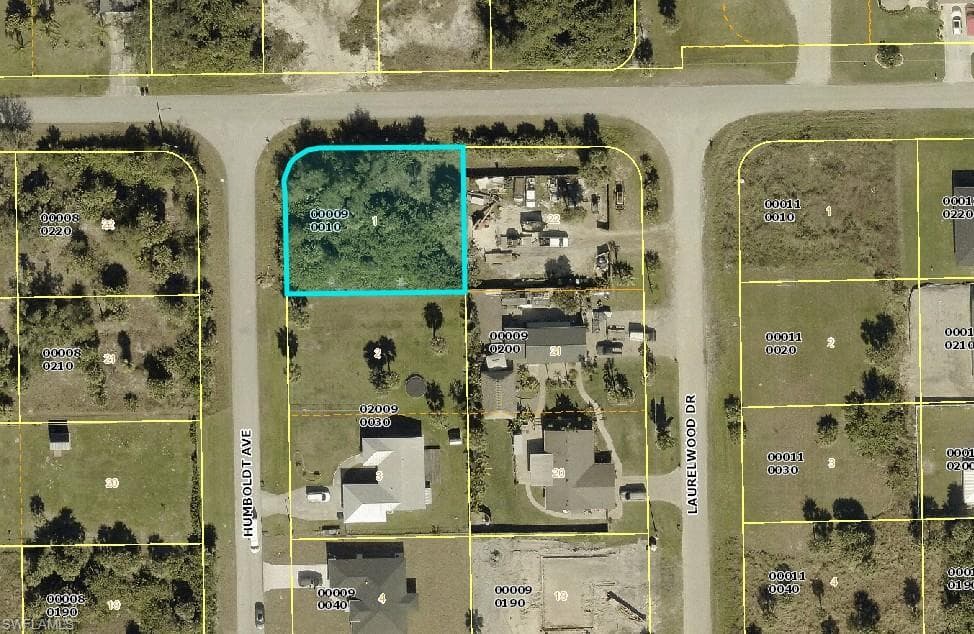 6156 Humboldt AVE-1