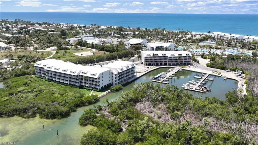 5323 Bayside Villas 24-42