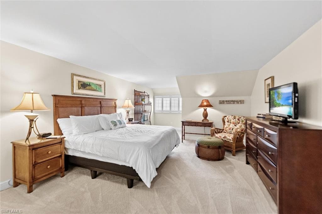 5323 Bayside Villas 24-25