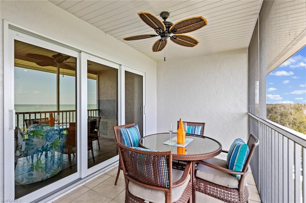 5323 Bayside Villas 24-21