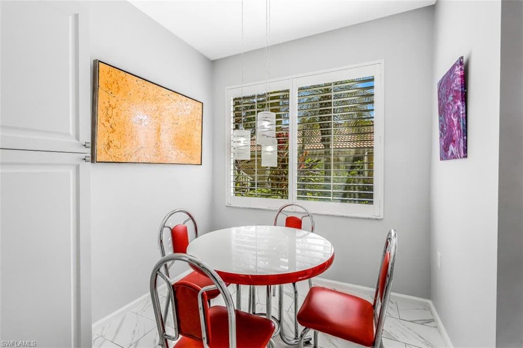 2365 Bayou LN 7003-3
