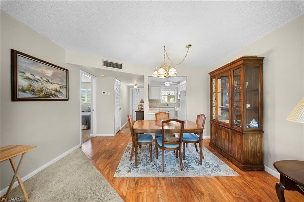 400 Forest Lakes BLVD 204-7