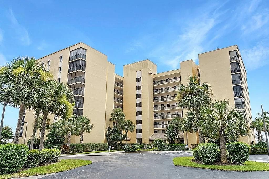 400 Lenell RD 207-24