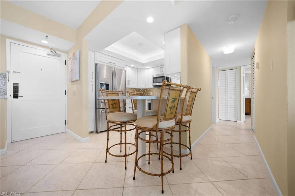 320 Seaview CT 2009-10