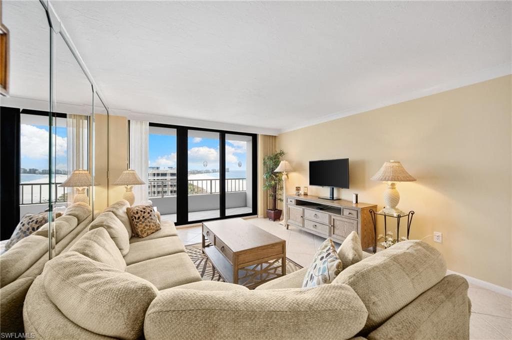 320 Seaview CT 2009-15