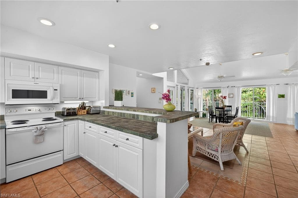 11508 Wightman LN-12