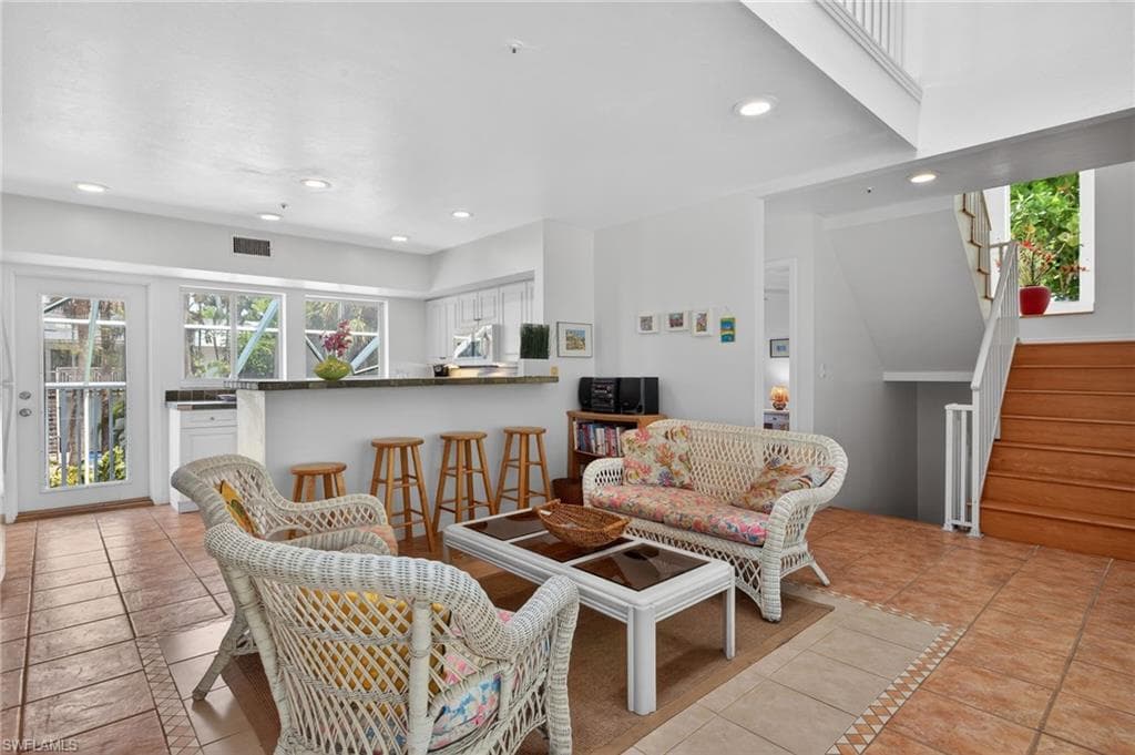 11508 Wightman LN-10